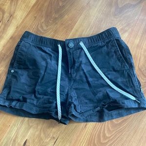 Vuori Shorts Medium